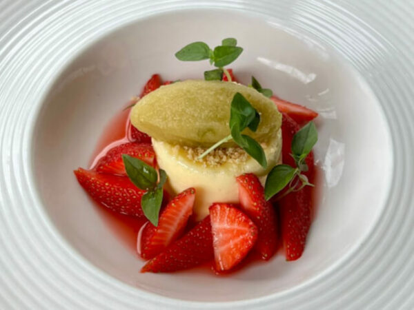 strawberry dessert eckington manor